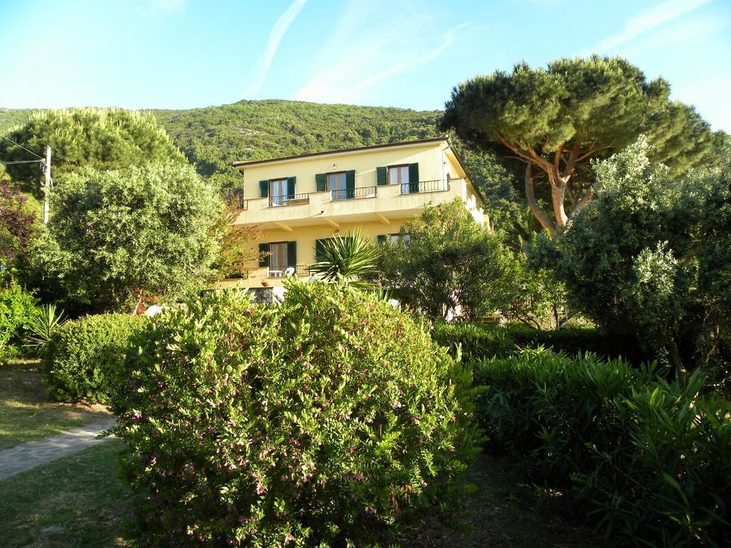 Da Angiolina Villa Marciana  Exteriör bild