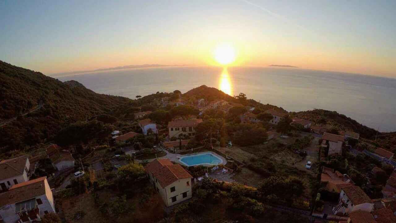 Da Angiolina Villa Marciana  Exteriör bild